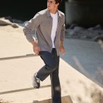 SP25_PDP_Mens_MetaPantRelaxed_Charcoal_1