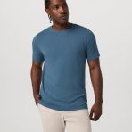 V101PBL_FA25_M_ECOMM_TOPS_FRONT_3