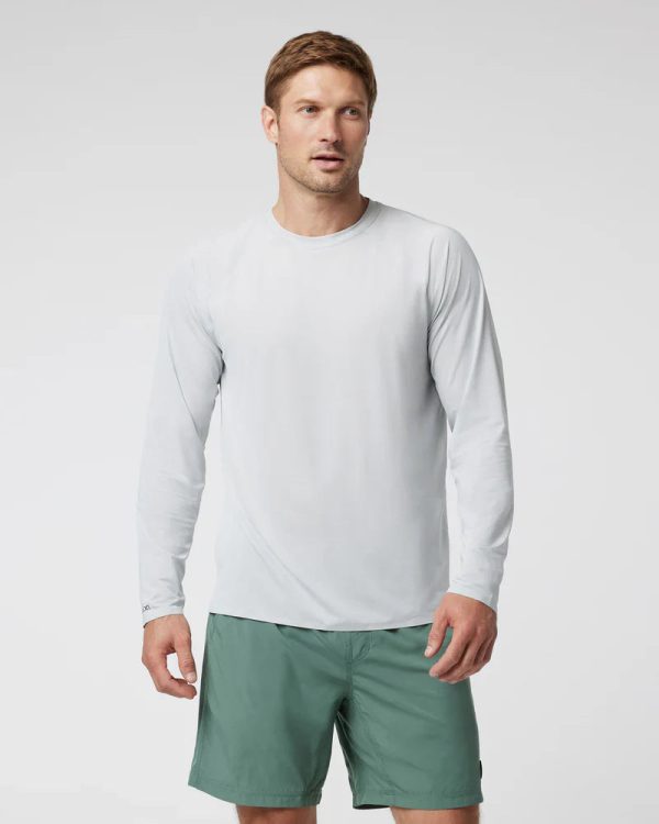 V1022SDG_SP24_M_ECOMM_TOPS_FRONT_2