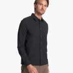 V1025BLK_FA23_M_ECOMM_TOPS_FRONT_TOPS_2