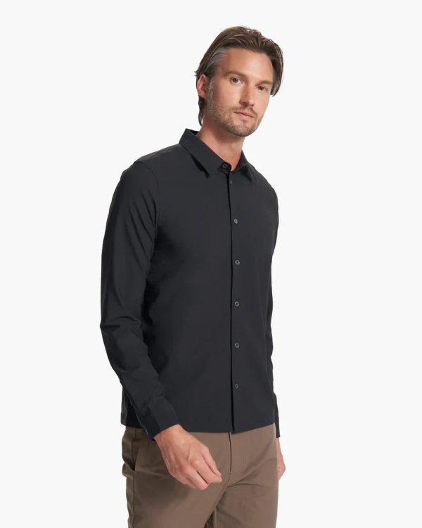 V1025BLK_FA23_M_ECOMM_TOPS_FRONT_TOPS_2