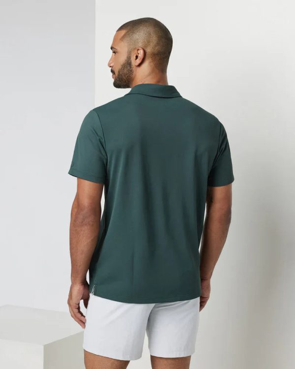 V1028APN_FA24_M_ECOMM_TOPS_BACK_TOPS_5
