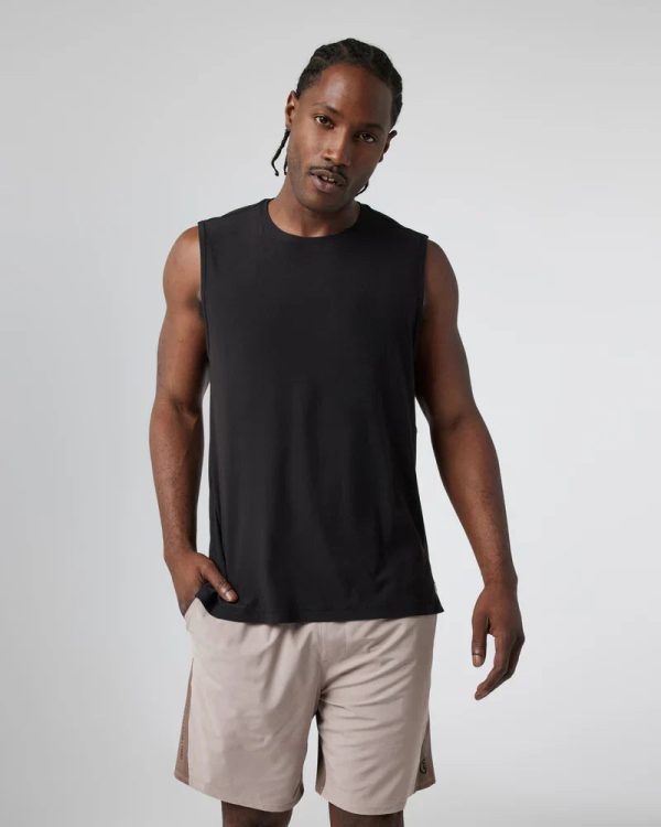 V1043BLK_SP24_M_ECOMM_TOPS_FRONT_2
