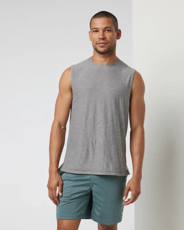 V1043HTG_SP24_M_ECOMM_TOPS_FRONT_2