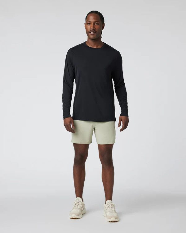 V1055BLK_FA24_M_ECOMM_TOPS_FULL_4