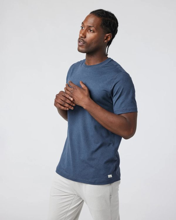 V1057HAZ_SP24_M_ECOMM_TOPS_FRONT_TOPS_2_v3