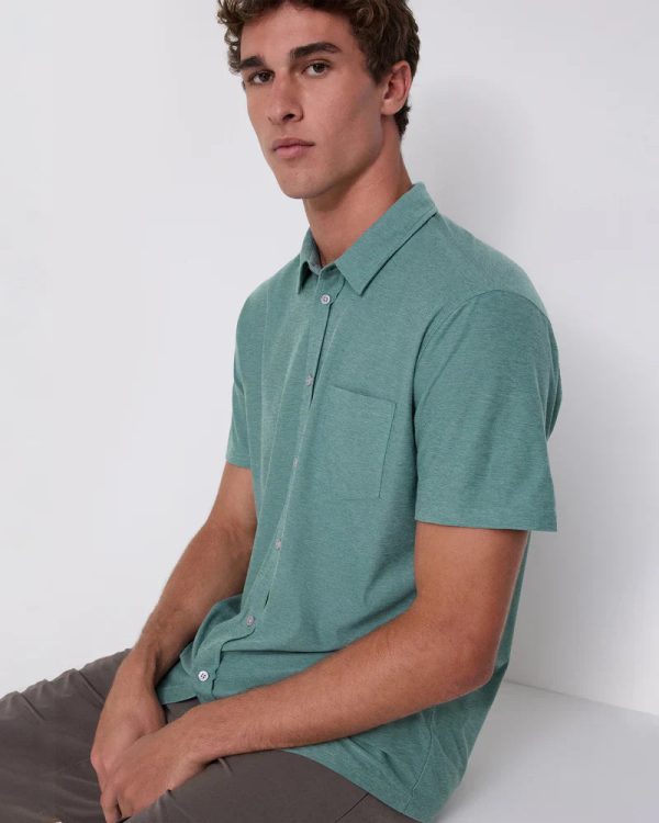 V1058BGH_SP25_M_ECOMM_TOPS_CREATIVE_5