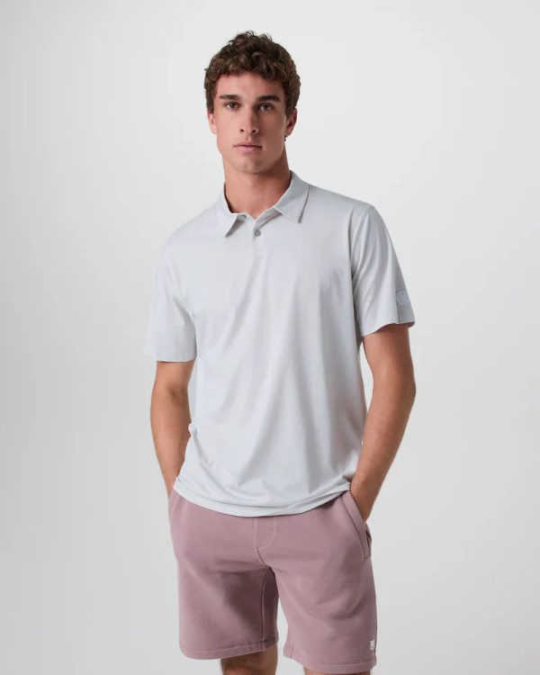 V1069FGR_SP25_M_ECOMM_TOPS_FRONT_2