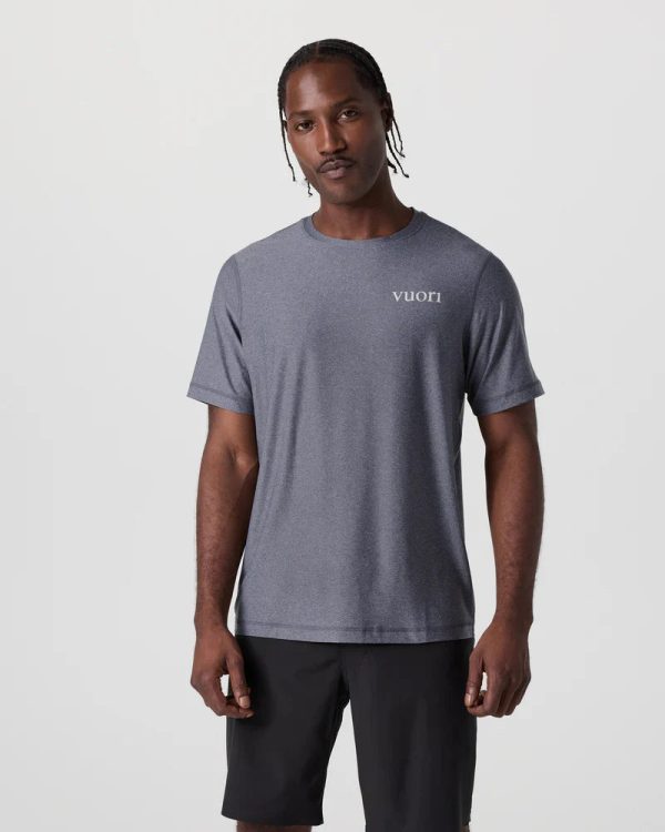 V1074HCC_SP25_M_ECOMM_TOPS_FRONT_3