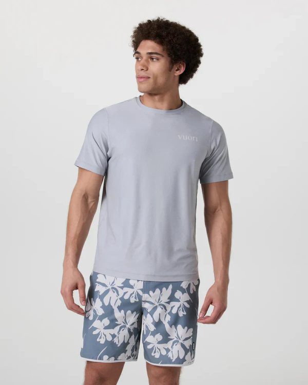 V1074HPT_SP25_M_ECOMM_TOPS_FRONT_2