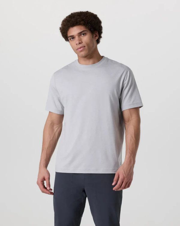 V1098HFG_SP25_M_ECOMM_TOPS_FRONT_1