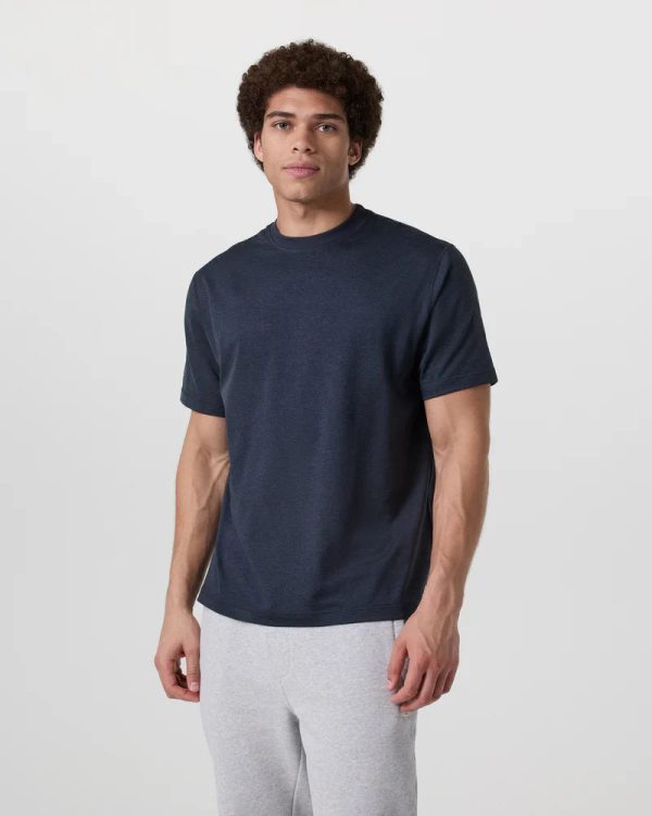V1098HMD_SP25_M_ECOMM_TOPS_FRONT_1