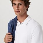 V1099WHT_FA25_M_ECOMM_TOPS_DETAIL_9