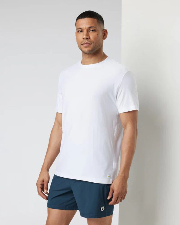 V126WHT_FA24_M_ECOMM_TOPS_FRONT_TOPS_7