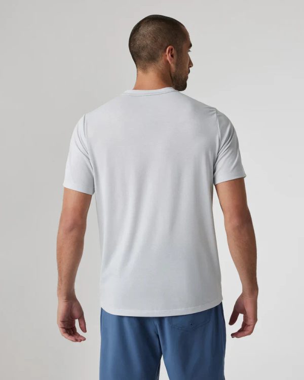 V195FGR_FA24_M_ECOMM_TOPS_BACK_5