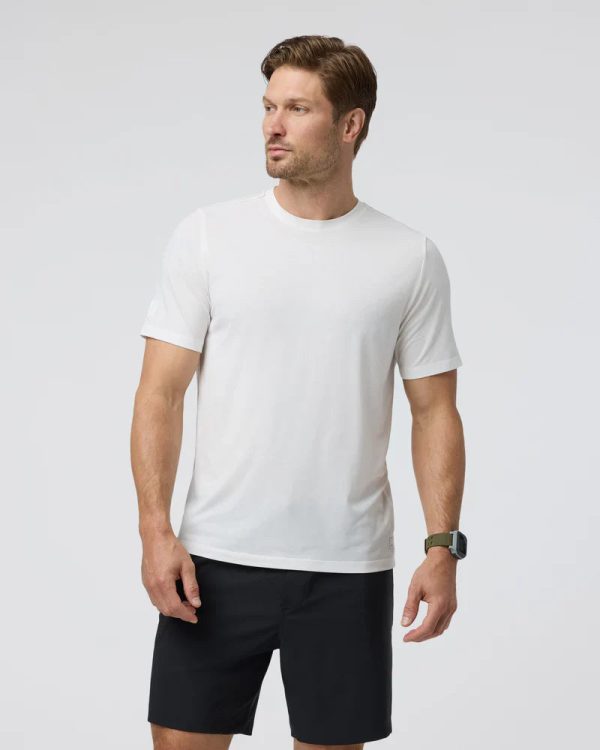 V195WHT_FA23_M_ECOMM_TOPS_FRONT_3
