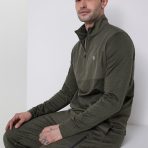 V2033HKL_SP25_M_ECOMM_OUTERWEAR_CREATIVE_7