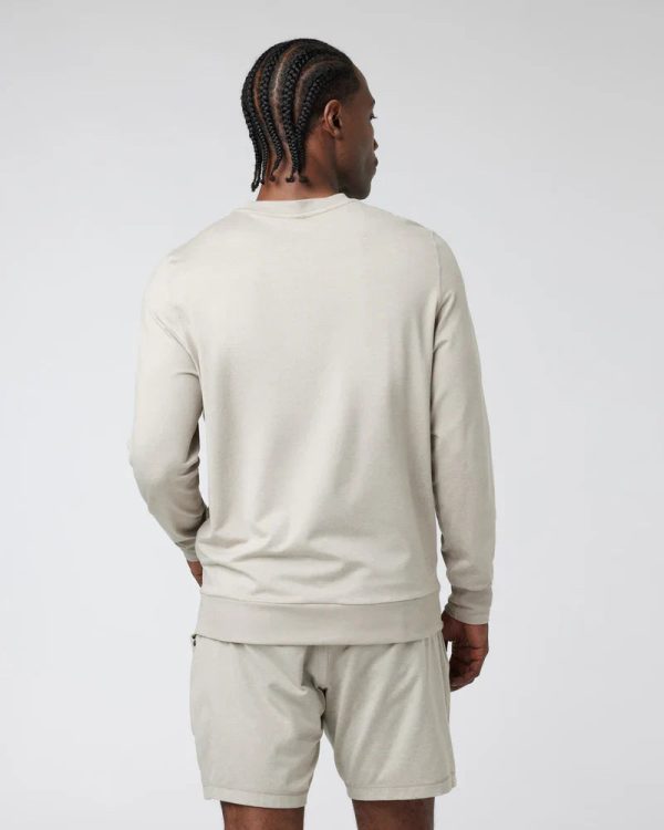 V224HDA_FA24_M_ECOMM_fleece_BACK_TOPS_12