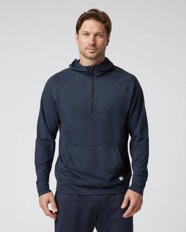 V244HMD_FA24_M_ECOMM_fleece_FRONT_3