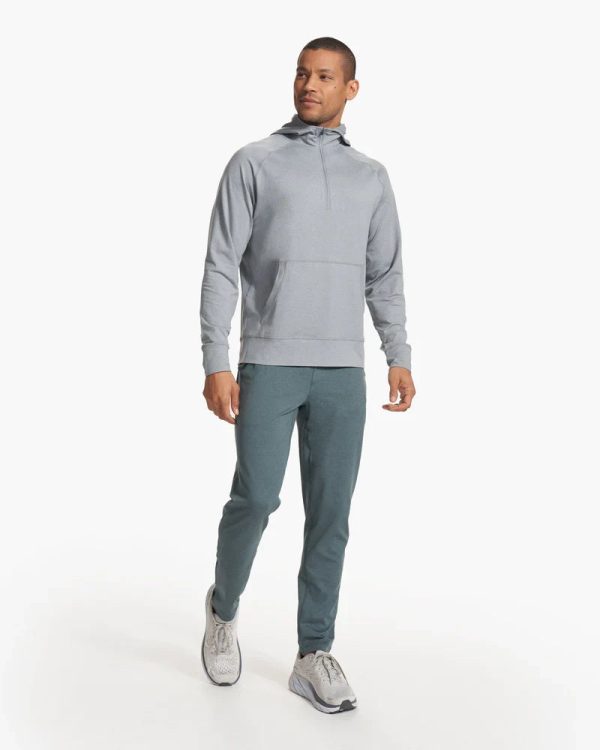 V244STH_FA23_M_ECOMM_fleece_FULL_3
