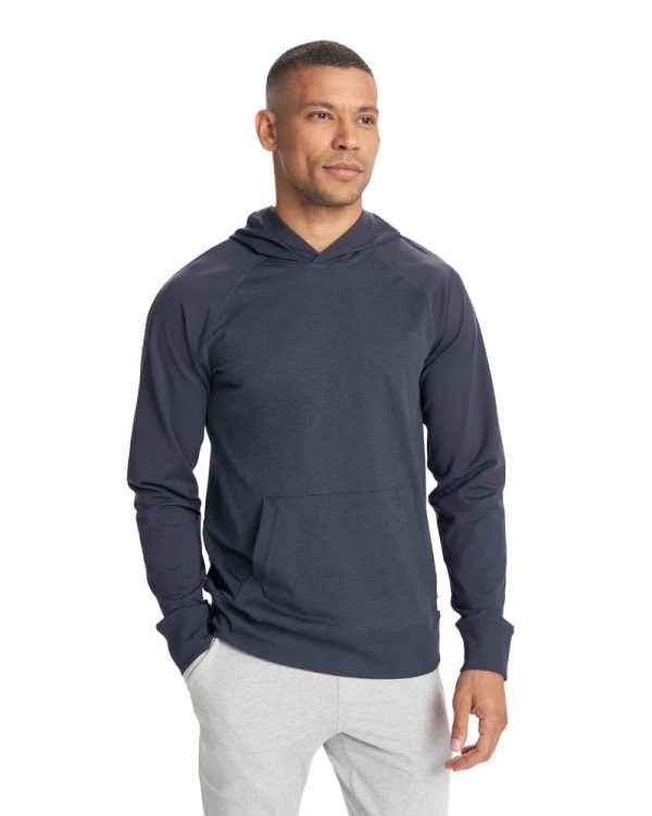 V271HMD_FA23_M_ECOMM_fleece_FRONT_TOPS_2_1