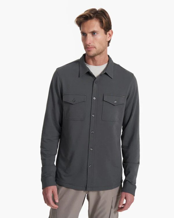 V281SHA_SP23_M_ECOMM_FLEECE_TOP_0965_1x1_944213d7-2deb-469c-9794-cb76fbdaf4f7