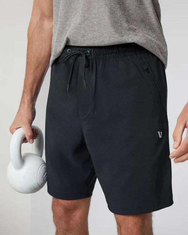 V3013BLK_FA24_M_ECOMM_SHORTS_DETAIL_7_60b82682-4020-4a75-bd0f-3799935584af