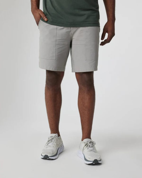 V3014SII_FA24_M_ECOMM_SHORTS_FRONT_2_1