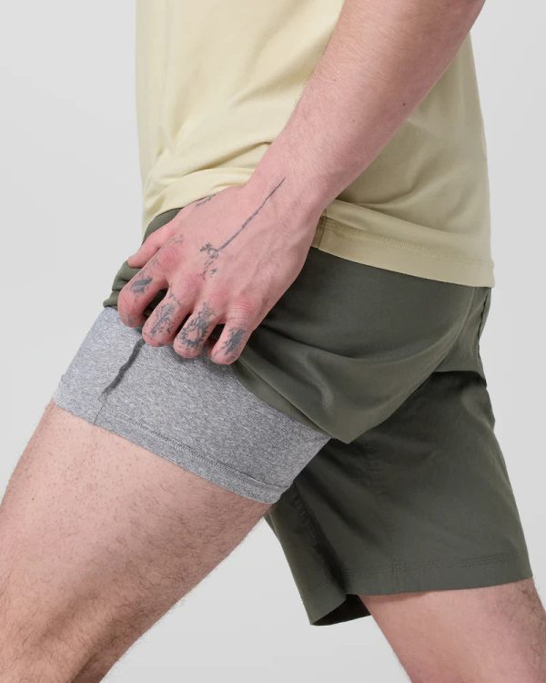 V3028DOR_SP25_M_ECOMM_BOTTOMS_DETAIL_6
