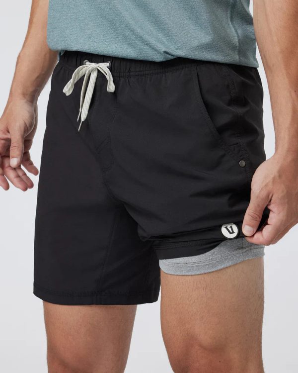 V302BLK_FA24_M_ECOMM_SHORTS_DETAIL_13