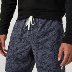 V302MLS_FA25_M_ECOMM_BOTTOMS_DETAIL_10