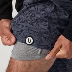 V302MLS_FA25_M_ECOMM_BOTTOMS_DETAIL_11_64f5585b-1484-4213-8f15-22d3b68a05f0