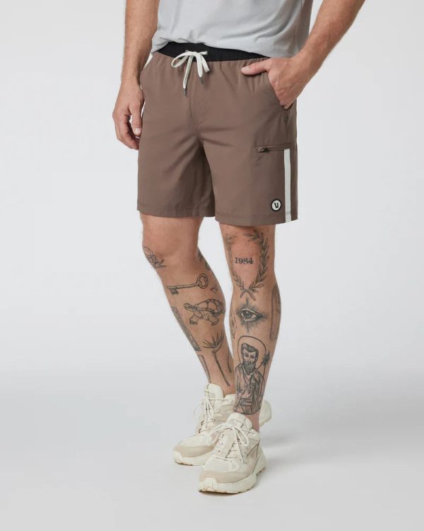V3040FSL_FA24_M_ECOMM_SHORTS_SIDE_4