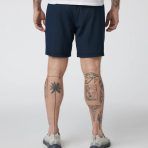 V3040INK_FA24_M_ECOMM_SHORTS_BACK_5