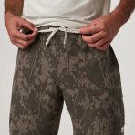 V3070RPX_FA25_M_ECOMM_BOTTOMS_DETAIL_9
