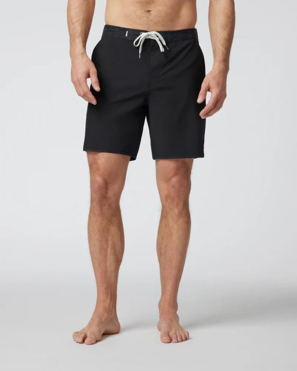 V314BLK_FA24_M_ECOMM_boardshorts_FRONT_2-1