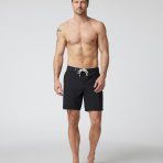 V314BLK_FA24_M_ECOMM_boardshorts_FULL_3_71e9e73c-5f7d-4b51-a1f0-6455bd84bb41
