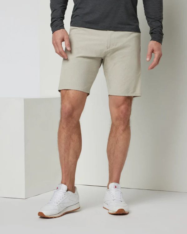 V368KHK_FA23_M_ECOMM_SHORTS_FRONT_1