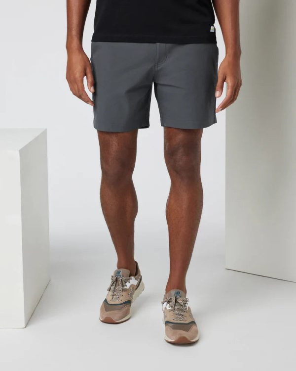 V379-SCCL_FA24_M_ECOMM_SHORTS_FRONT_2_b0aa07d8-f615-4892-8dc4-a5d1bfc54ebd