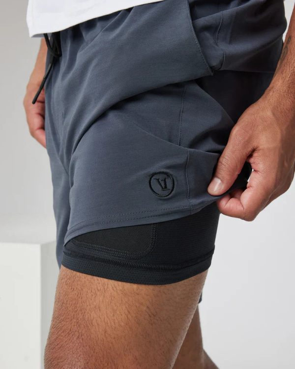 V382NVY_FA24_M_ECOMM_SHORTS_DETAIL_7_0e9e0a23-704e-4f9b-b11c-d4106b1f1897