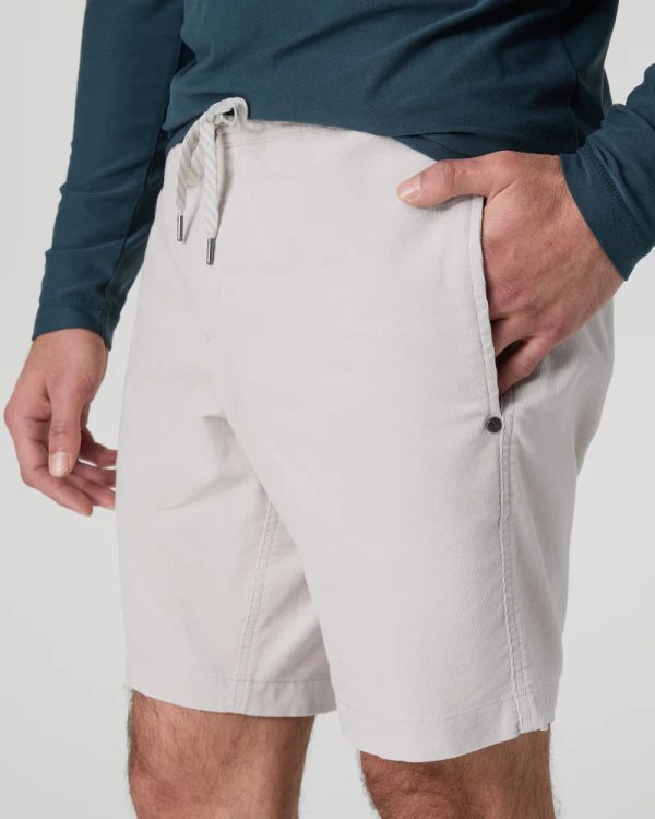 V385OAT_SP25_M_ECOMM_BOTTOMS_DETAIL_9
