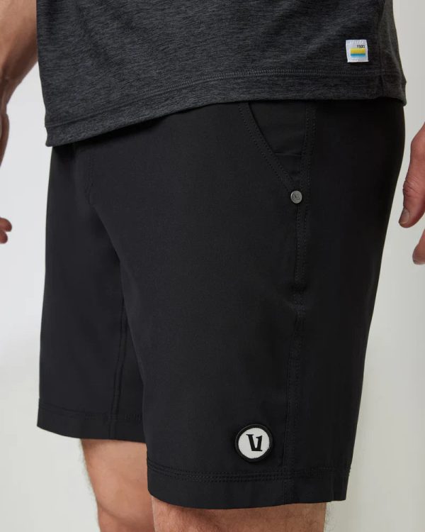 V391BLK_FA24_M_ECOMM_SHORTS_DETAIL_6