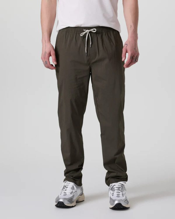 V4029DOR_SP25_M_ECOMM_BOTTOMS_FRONT_2