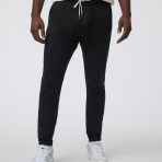 V418HBK_FA24_M_ECOMM_PANTS_FRONT_3