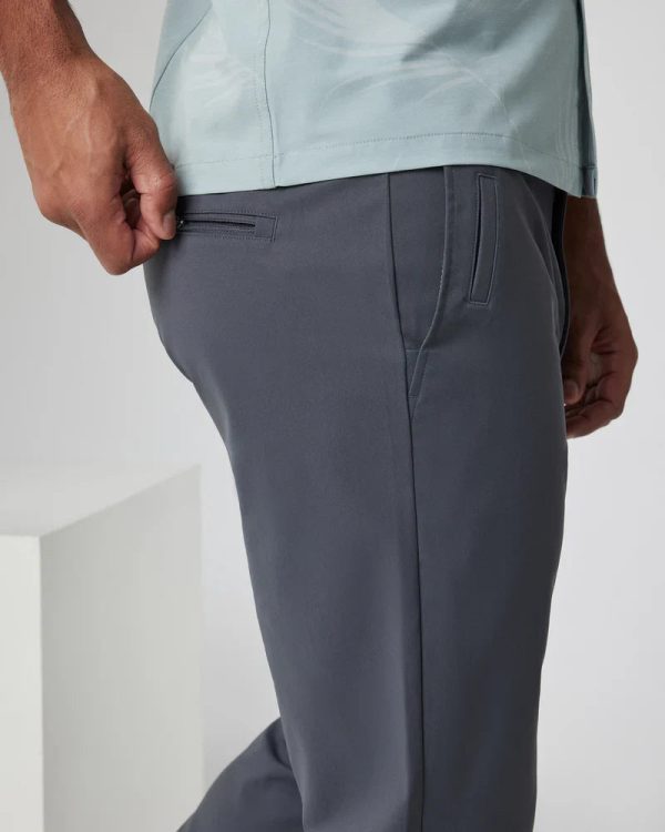 V427-LCCL_FA24_M_ECOMM_PANTS_DETAIL_5