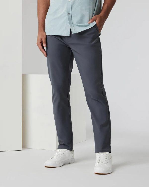 V427-LCCL_FA24_M_ECOMM_PANTS_FRONT_1_1