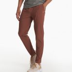 V429HZN_SP23_M_ECOMM_PANTS_BOTTOM_2715_1X1_b8995c75-1d6f-4670-bab7-40df100a24bd