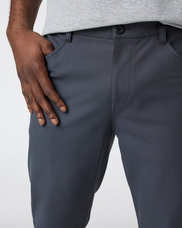 V430CCL_FA24_M_ECOMM_PANTS_DETAIL_12_3b941a0b-a162-46da-859d-6f9f3b5e6f12