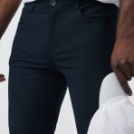 V430INK_FA24_M_ECOMM_PANTS_DETAIL_13