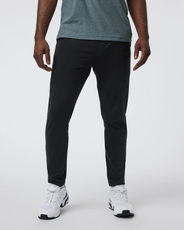 V435HBK_FA24_M_ECOMM_PANTS_FRONT_8